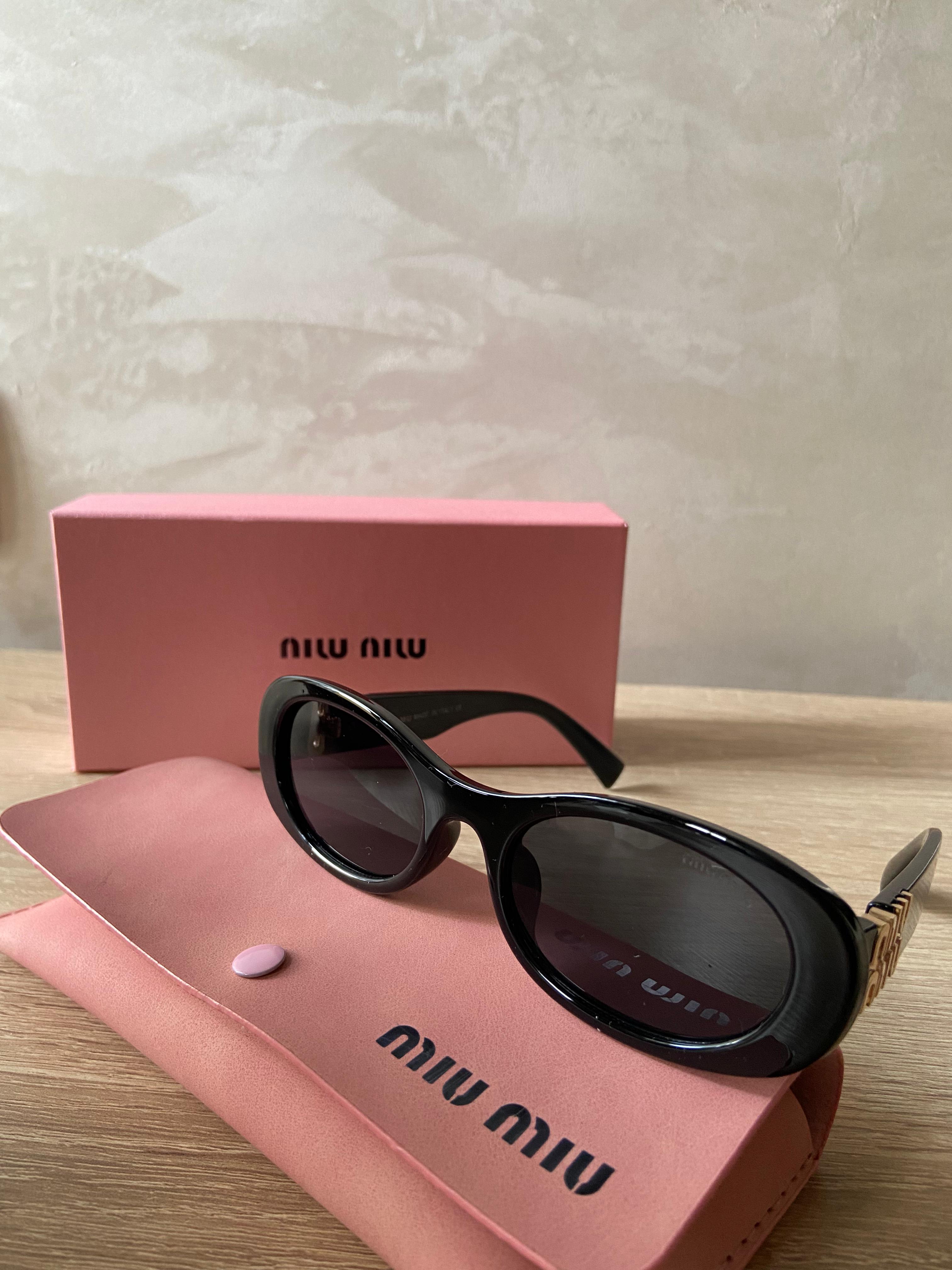 lunette miu miu noire