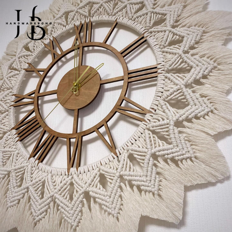 ساعة حائط بوهيمية يدوية تجمع بين الأناقة الفنية وسحر طبيعة🌿