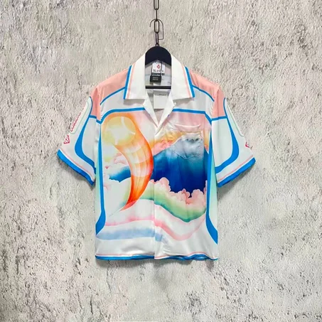 la chemise à manches courtes en soie "Fuji Dream