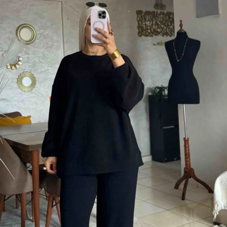 تألّقي براحة وأناقة مع أونسومبل الجاكار العصري