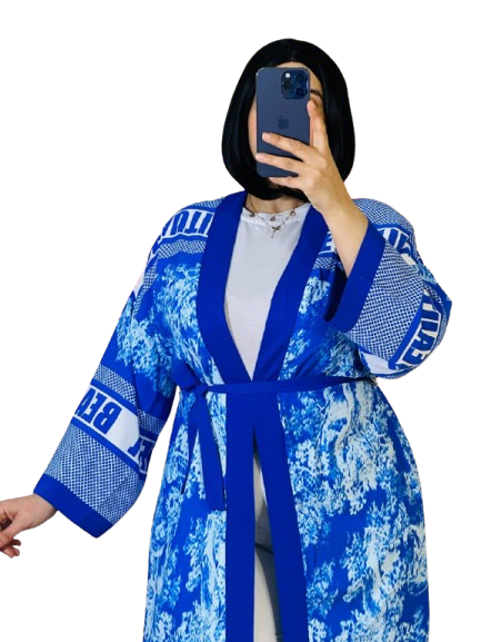 كيمونو عصري أو 