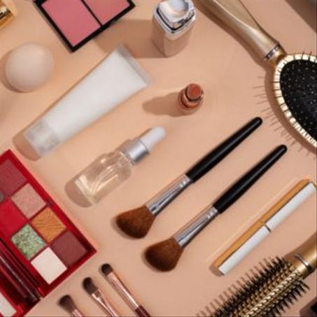 أدوات التجميل