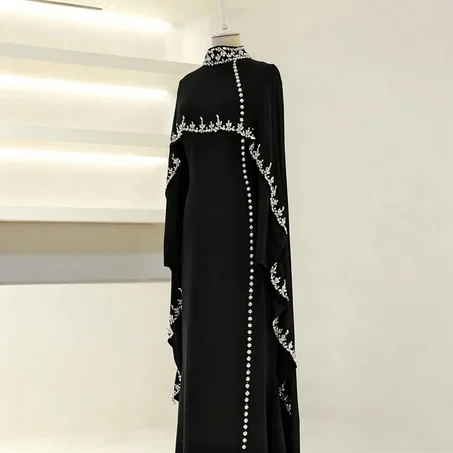 👑 Royal Élégance Noir | الأناقة الملكية السوداء