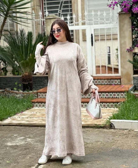 عباية "Moussel" العصرية – فخامة الموبرة بلمسة ملكية ✨