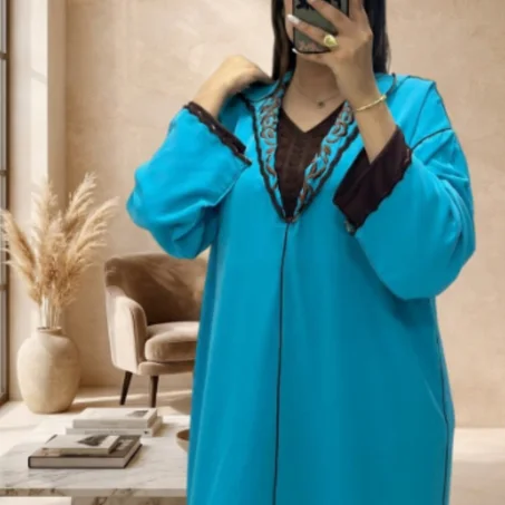 عباية مطرزة ربيعية بالكابيش