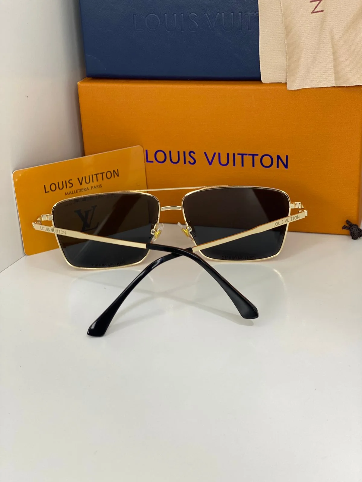 Lunette De Luxe
