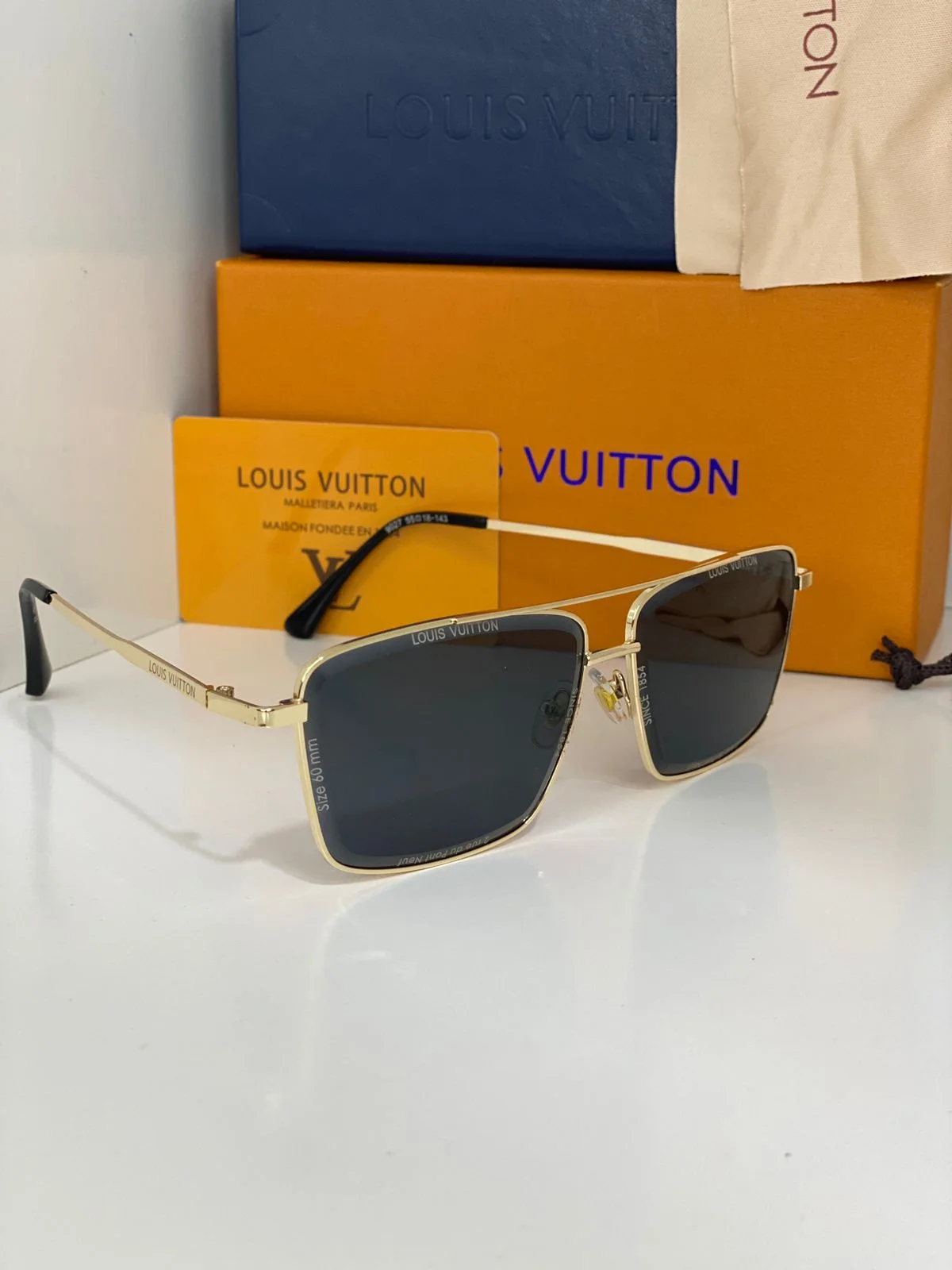 Lunette De Luxe