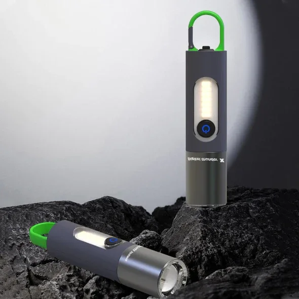 Lanterna LED com Zoom