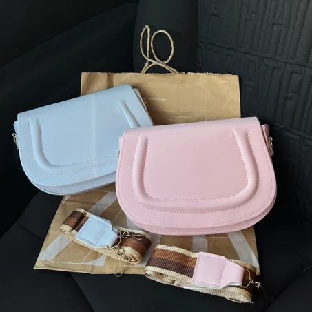 pochette ZARA