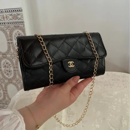 pochette chanel