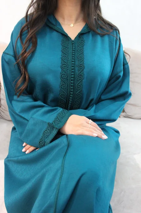 الجلابيب (Djellabas)