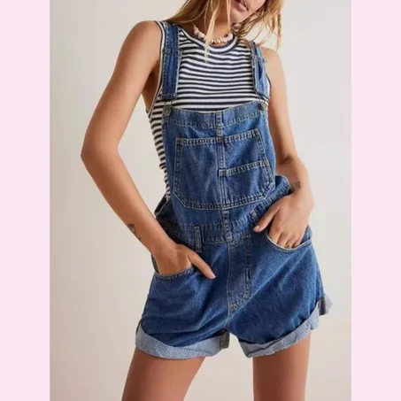 Salopette short en jean bleu