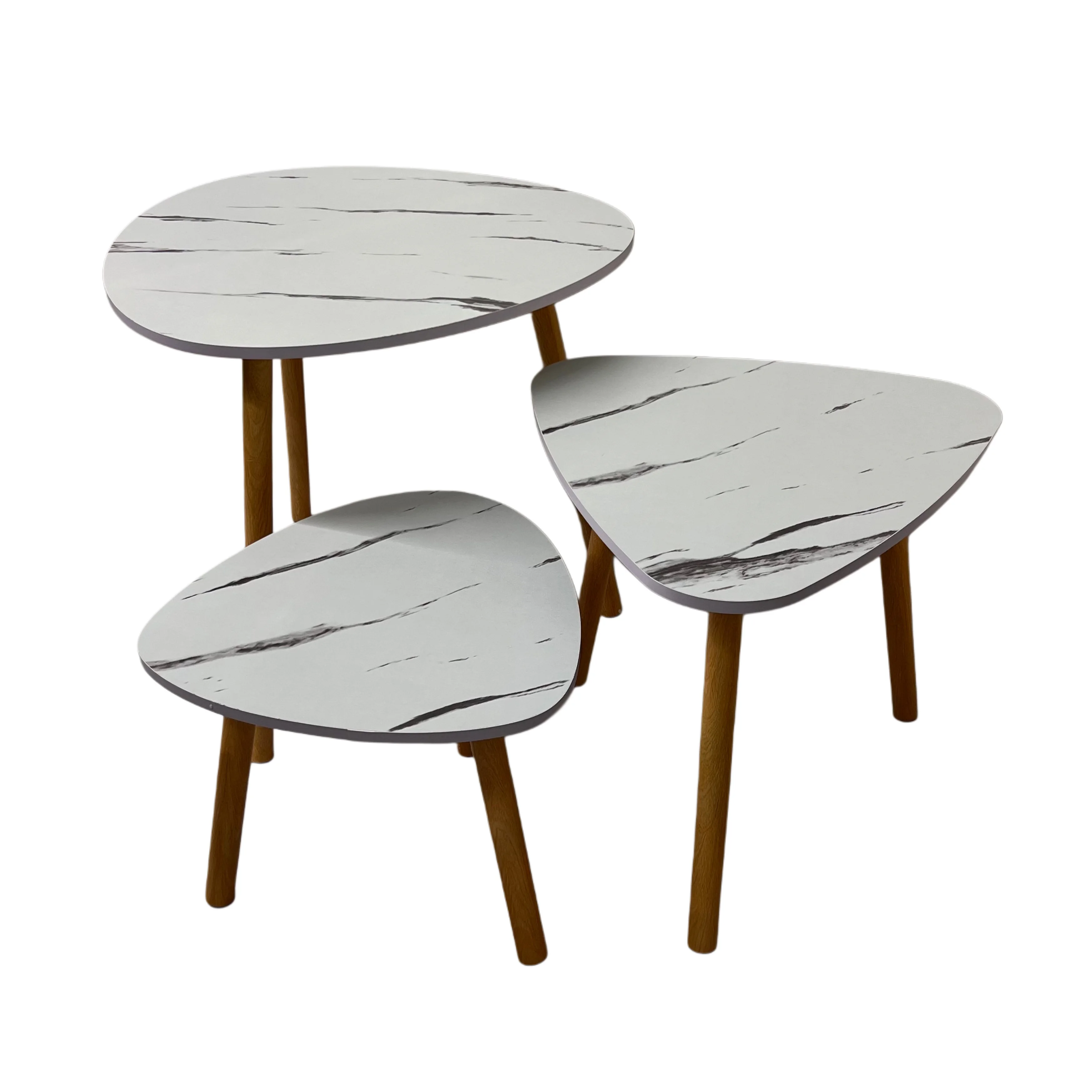 طقم طاولات رخامي متداخل 3 قطع – أرجل خشبية، تصميم عصري، أبيض مع عروق سوداء