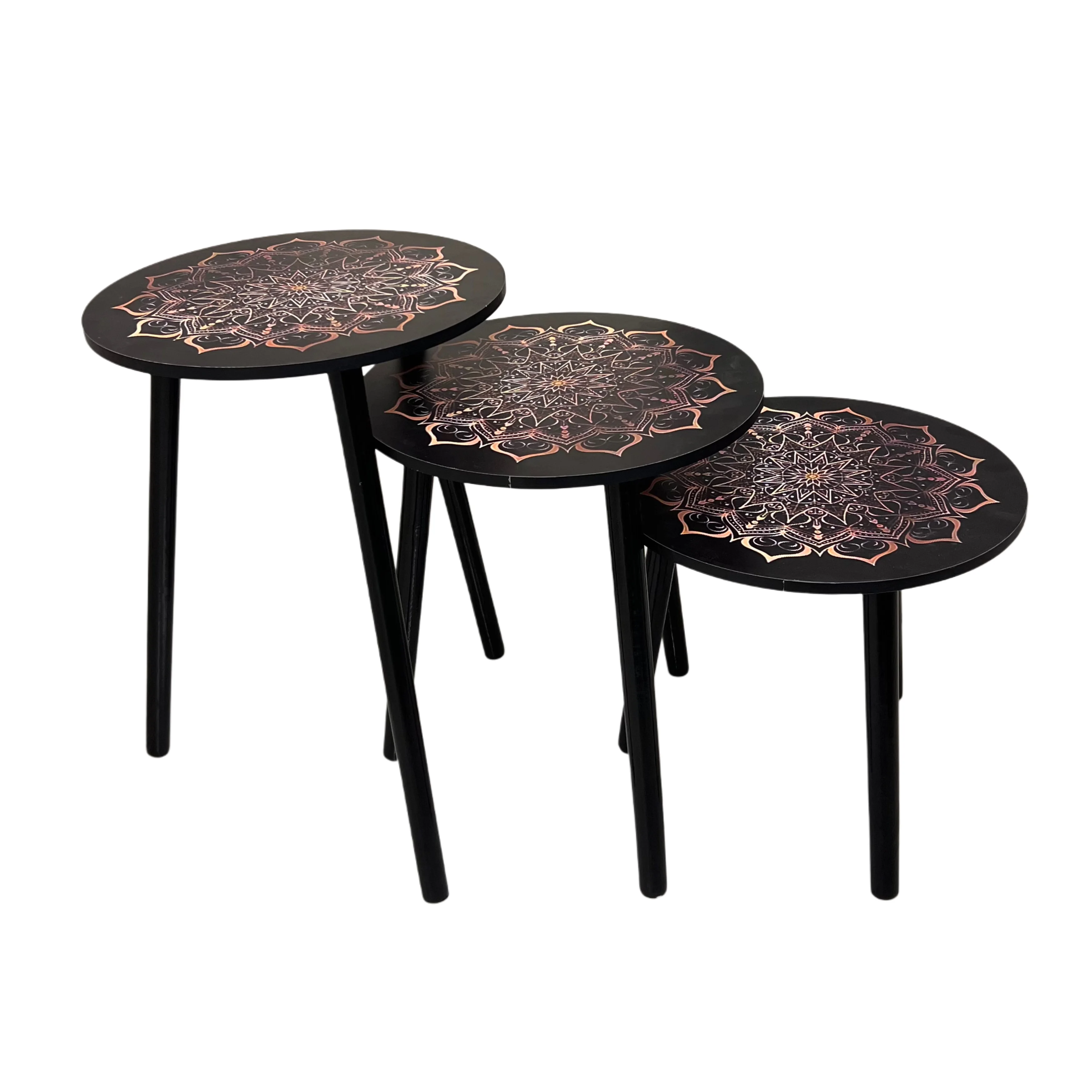 طقم طاولات متداخلة 3 قطع بنقشة الماندالا – أسود مع لمسات نحاسية وبرونزية، أبعاد 40 سم