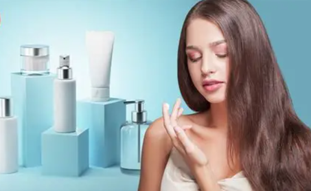 منتجات تجميلية لنساء