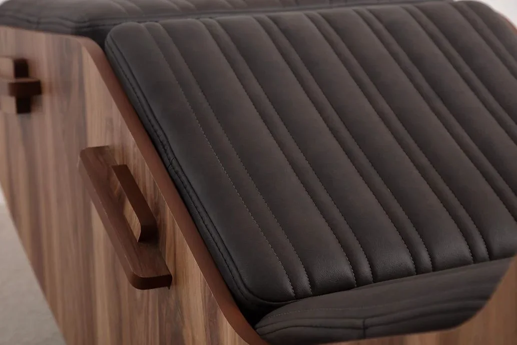 كرسي السلطانة شيرين للاسترخاء اللون الأسود