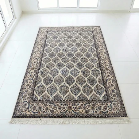 Tapis Naïn d'Iran en Laine de Kurk et Soie – Motif à Compartiments (300 × 200 cm)