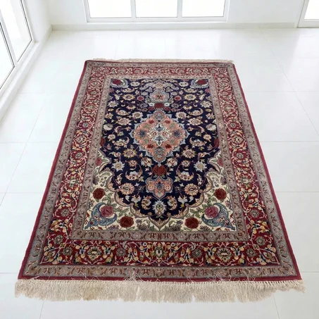 Tapis Isfahan d'Iran – Laine et Soie (200 × 150 cm)