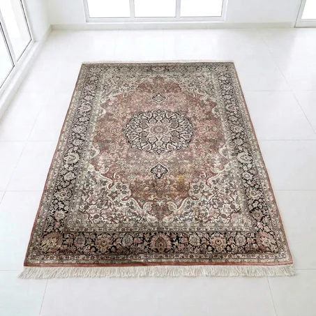 Tapis Ghom d'Iran – Soie et Cachemire (300 × 200 cm)