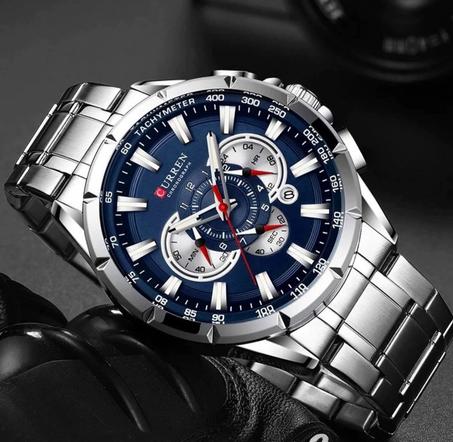 الساعة اليدوية كورن