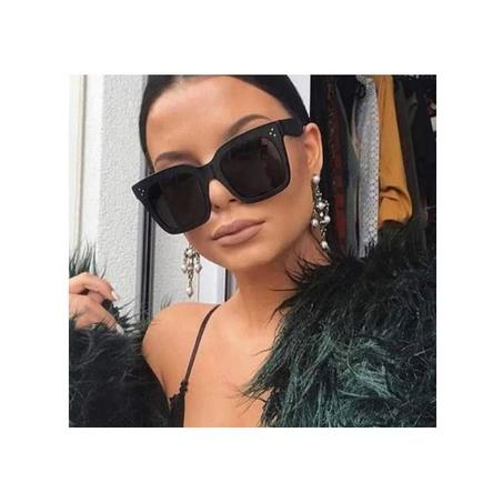 Lunettes de soleil pour femme moderne - Noir