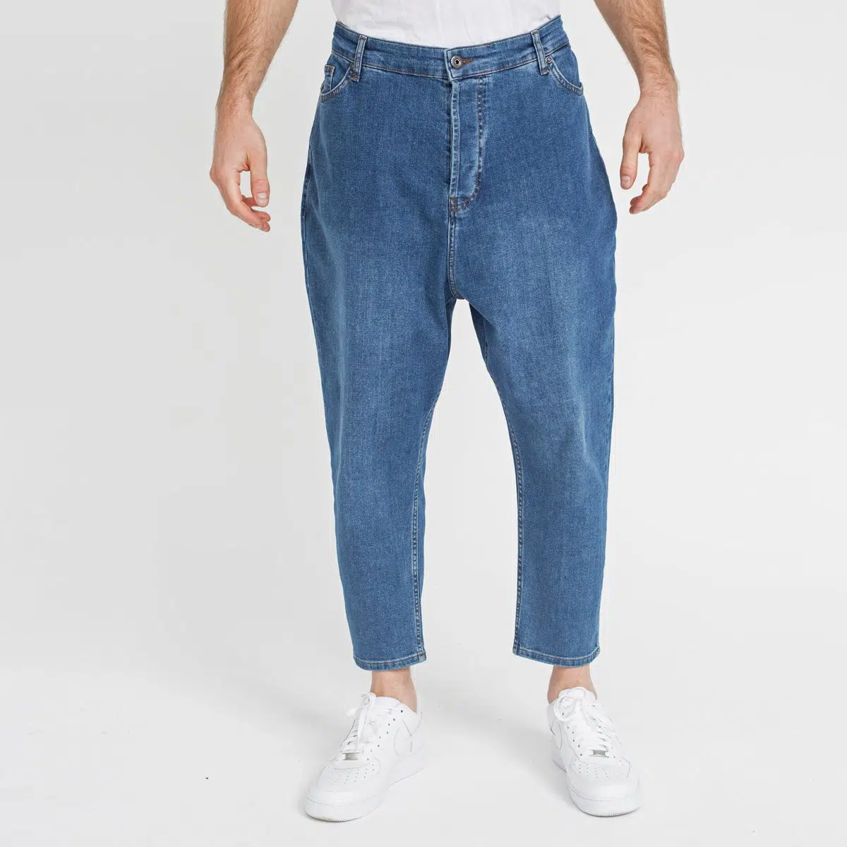 stores/6bbd0d959963060403437178172d3a0e/products/cmzkl3TaaU0G3YJPSuL4iNMHxLsJsFHOi27rqUW1.webp