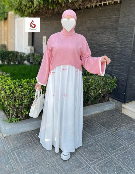 une robe  tres gentil