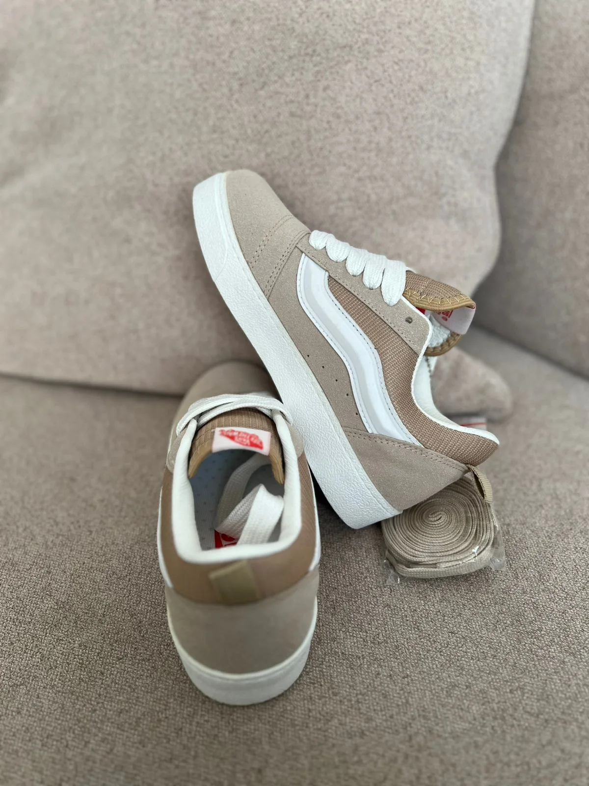 Vans beige