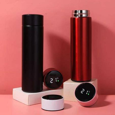 طيرموس حراري مزود بشاشه لاظهار درجه حراره السائل