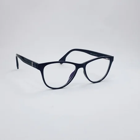 النظارات الطبية للنساء ، الذي يعد من أحدث صيحات الموضة