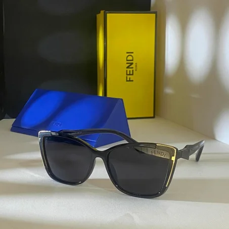 تمتعي بأحدث نظارات شمسية نسائية التي تجعل إطلالتك أجمل واشيك