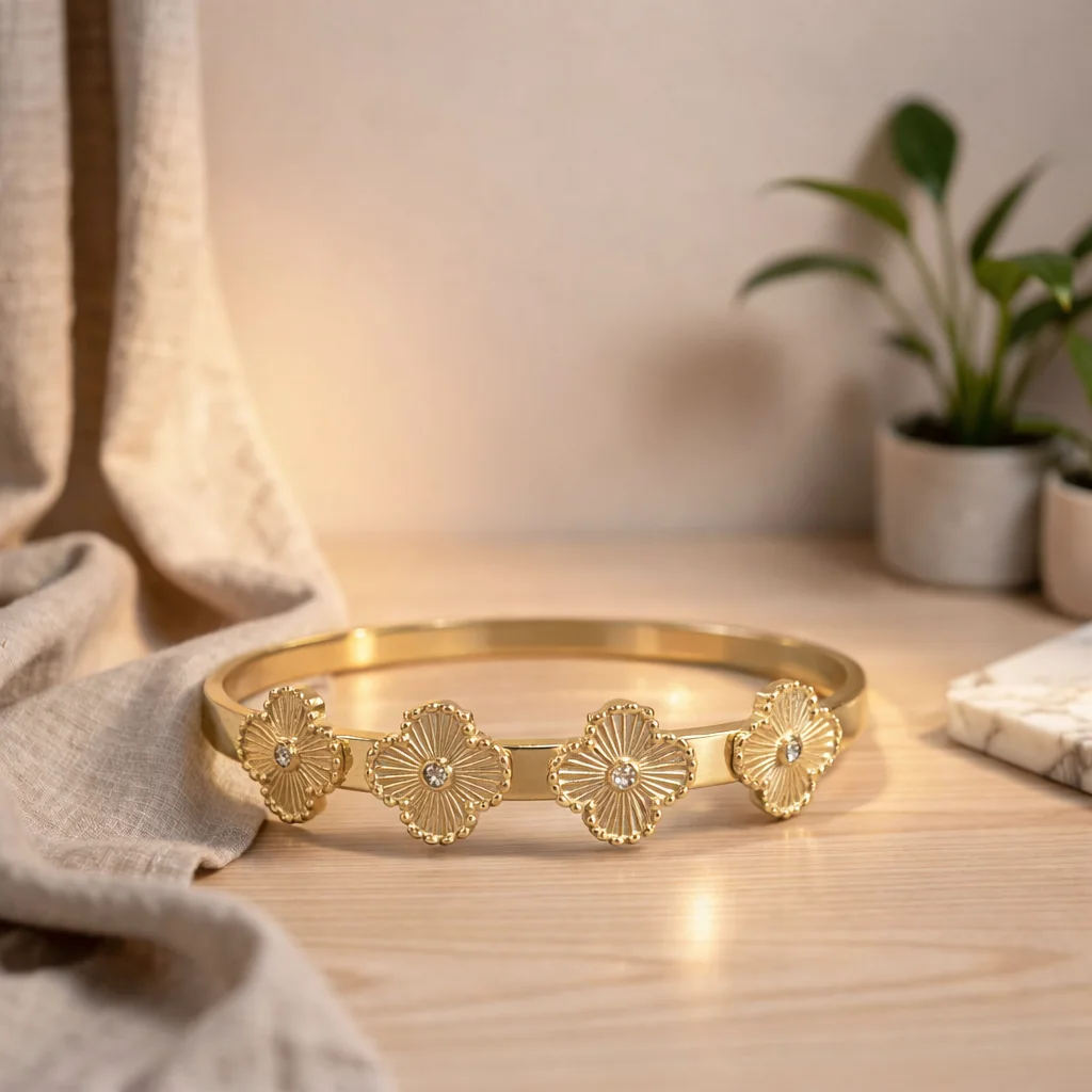 VAN CLEEF BRACELET 002