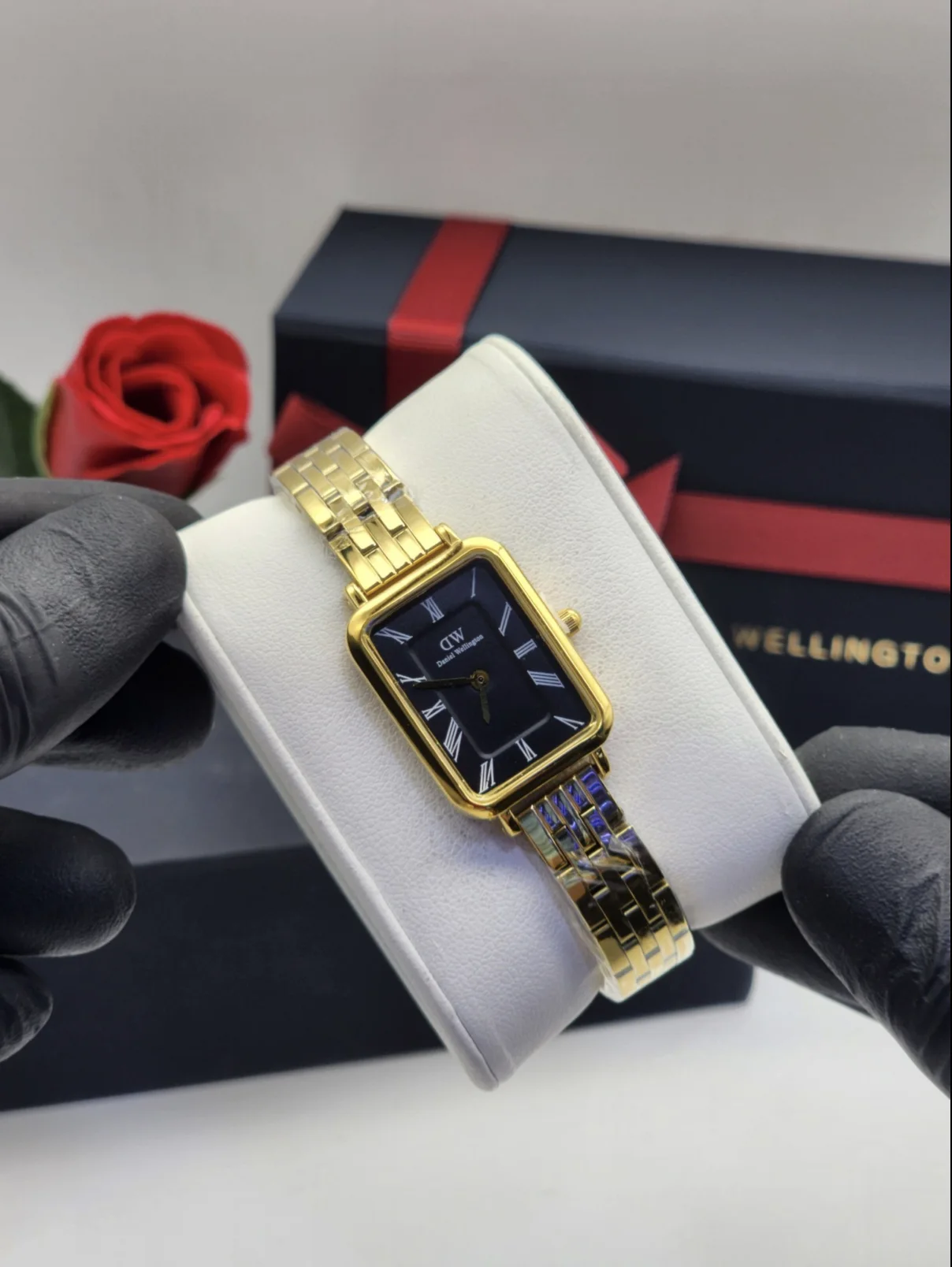 Daniel Wellington (carré)