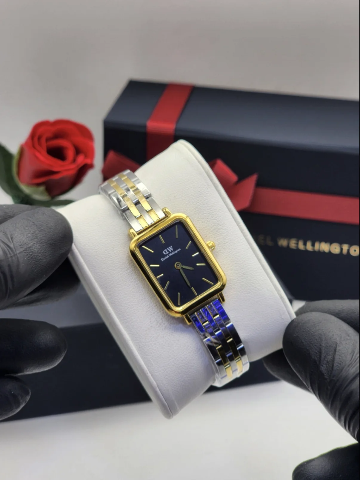 Daniel Wellington (carré)