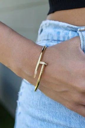 STELLA GOLD BRACELET