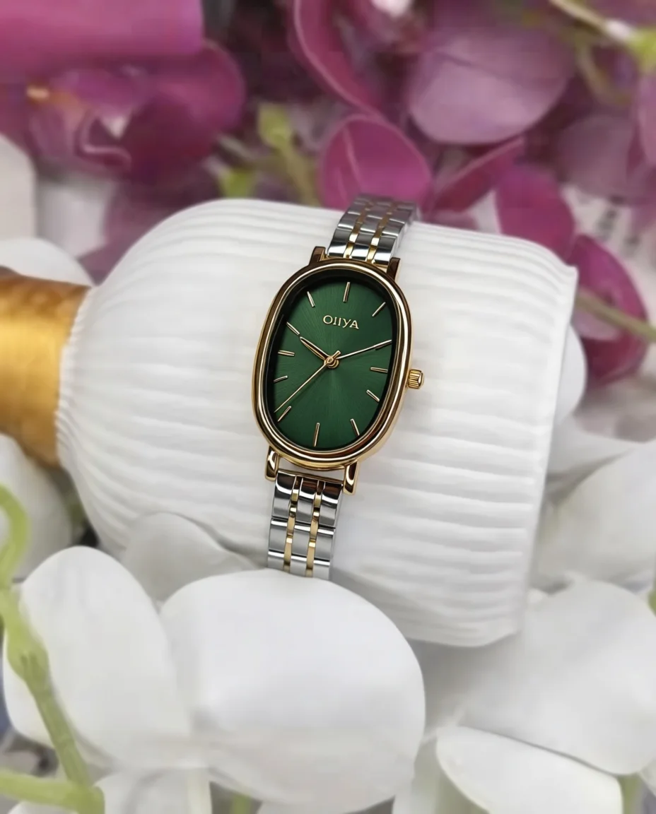 OLIYA MONTRE (ovale)