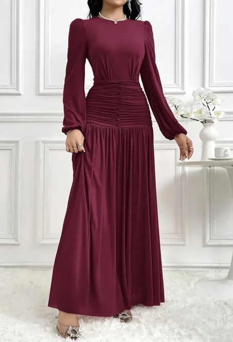 Robe longue élégante à manche lanterne