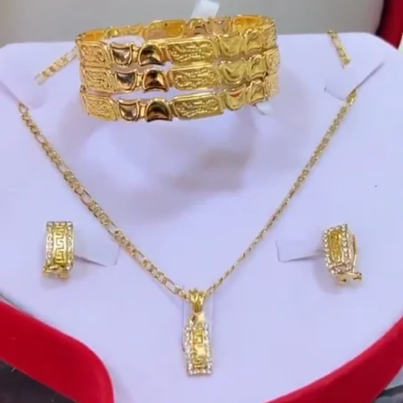 أونصومبل 3 براسلي و سلسلة و حلقات