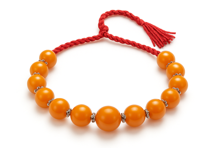 عقد أمازيغي بحبات اللبان  كبيرة وخيط أحمر قوي