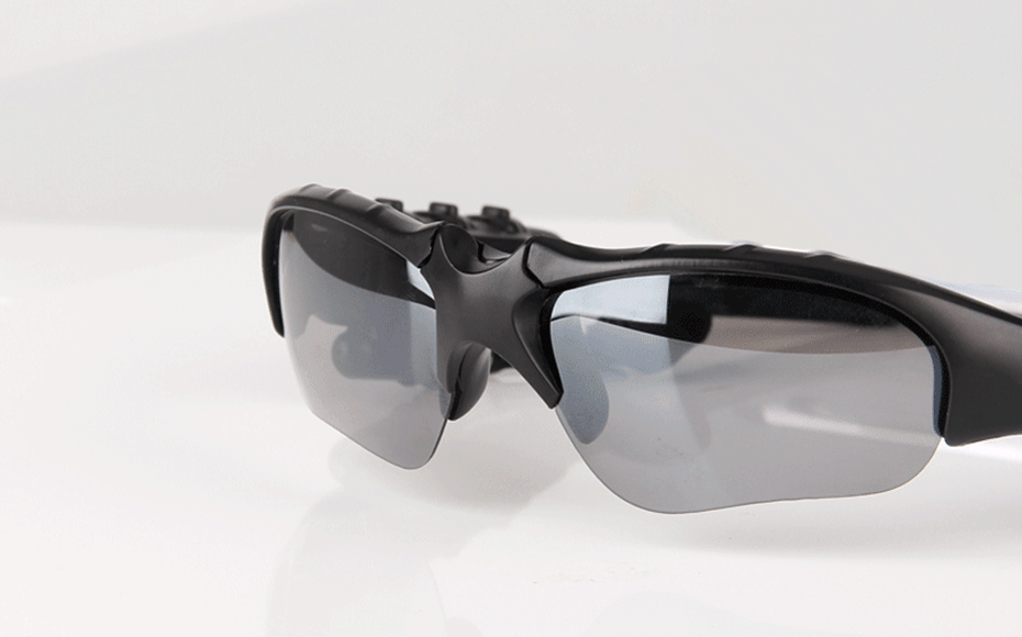 النظارات الشمسية الذكية