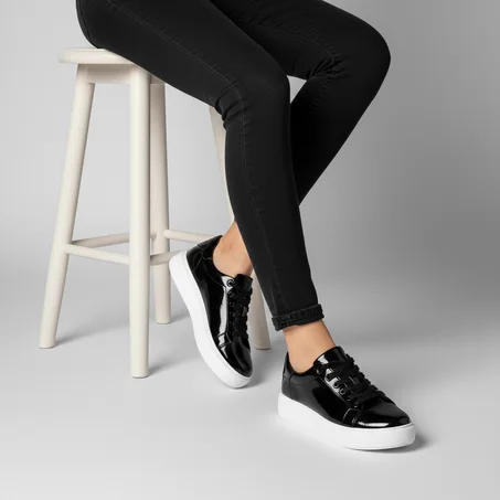 أحذية رجالية أنيقة