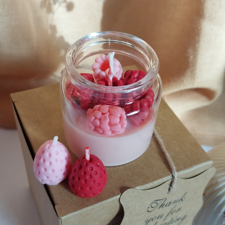 شمعة "ريد بيري"