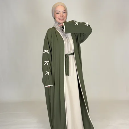 الأطقم الأنيقة