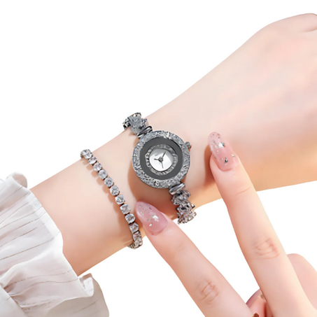 طقم نسائي فاخر