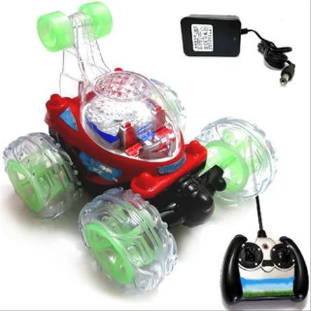 السيارة السريعة و الراقصة على شكل سبايدرمان