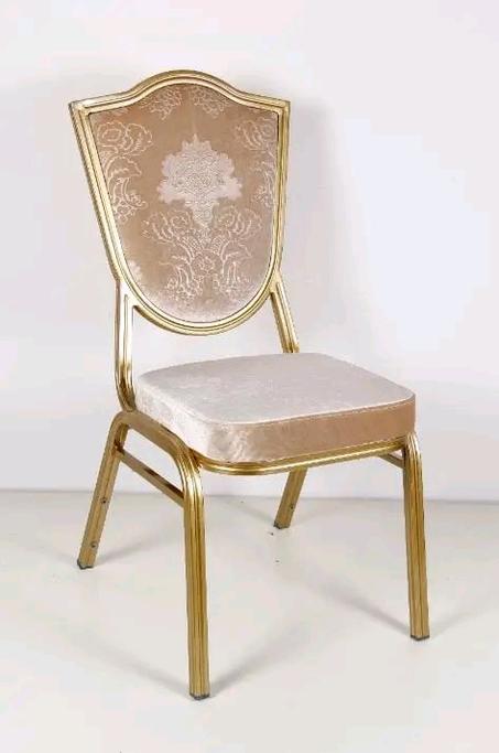 Chaises medaillon