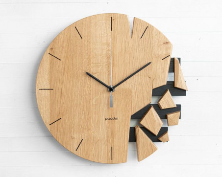 Horloge murale en bois ronde – Art abstrait moderne en jaune clair