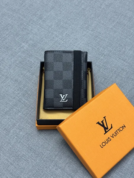 porte monnaie LOUIS VUITTON hommes 3