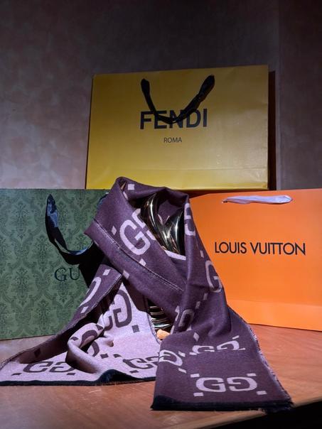 écharpes GUCCI " master qualité "