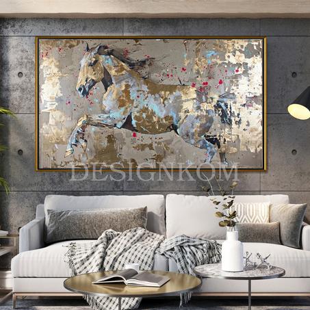 gold horse style